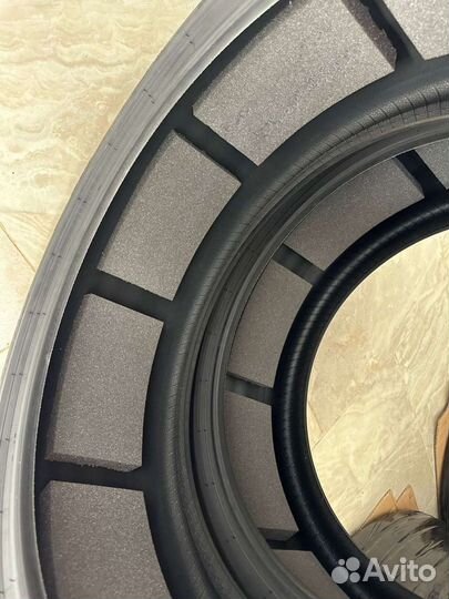 Pirelli P Zero PZ4 255/35 R21 98Y