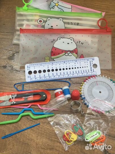 3 набора предметов для вязания (разное наполнение)