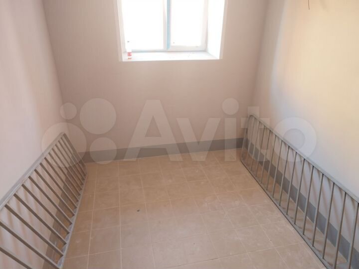 2-к. квартира, 58 м², 1/7 эт.