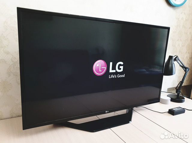 Телевизор LG 43LH510V