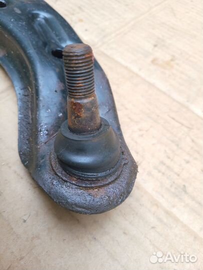 Рычаг правый nissan almera n16