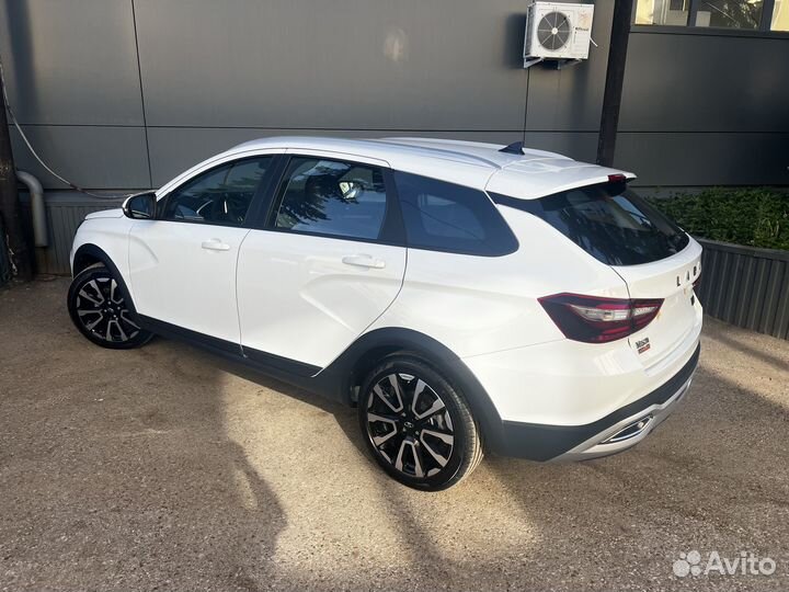 LADA Vesta Cross 1.8 CVT, 2024