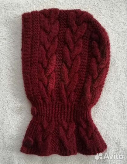 Капор женский вязаный