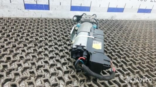 Электропривод багажника audi Q7 (LAD05SS02)