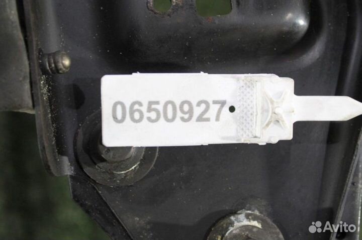 Рамка радиатора Volvo V70 Iii BW