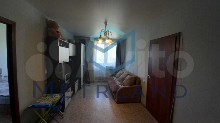 2-к. квартира, 44 м², 1/3 эт.