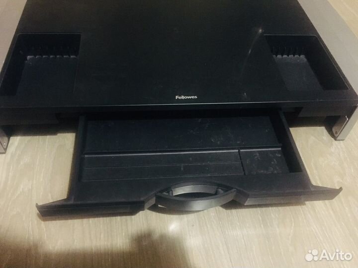 Подставка под монитор