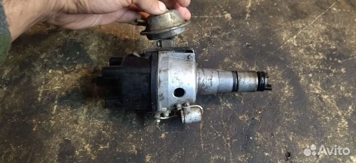 Трамблер контактный узам Москвич, иж