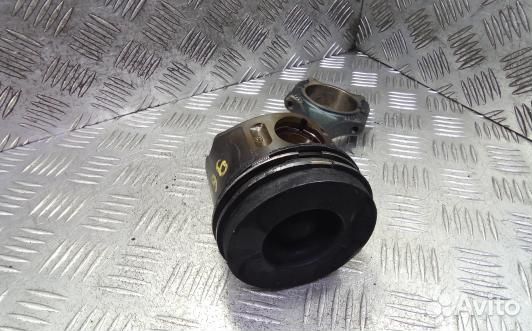 Поршень дизельный mercedes benz C-class W204 (96L0