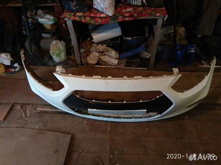Передний бампер (оригинал)