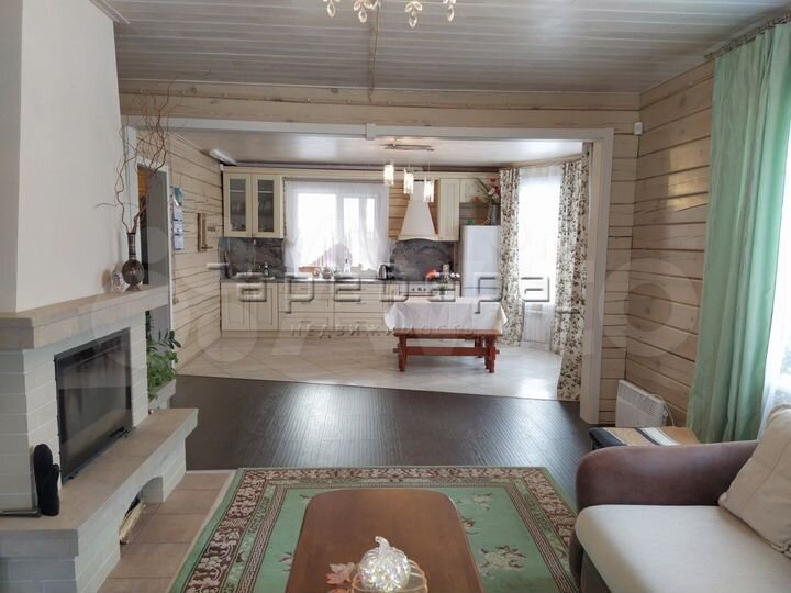 Дом 214 м² на участке 20 сот.