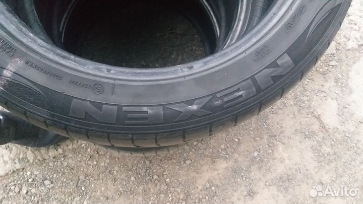 Nexen N Fera RU1 215/50 R17