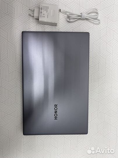 Honor MagicBook X15