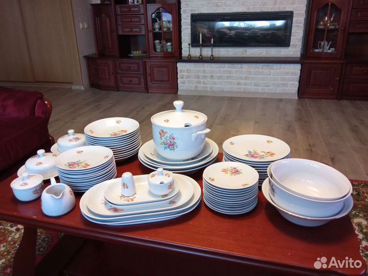 Столовый сервиз на 12 персон 