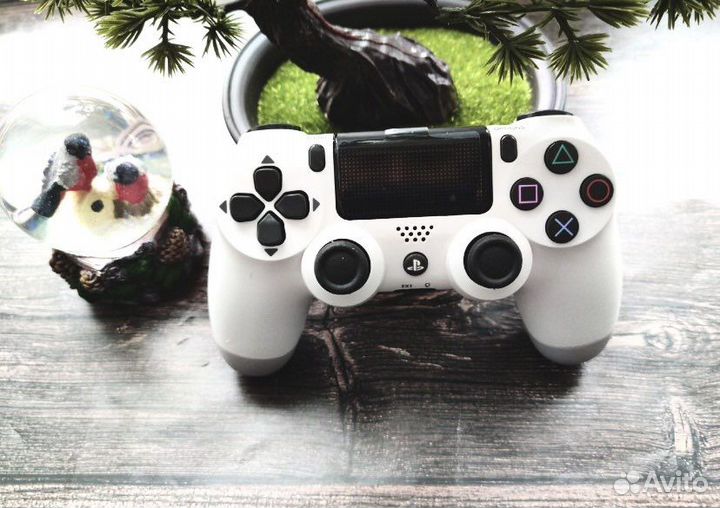 Геймпад на Sony PS4 DualShosk 4