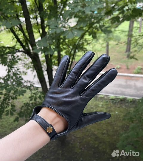 Перчатки женские кожаные ASOS