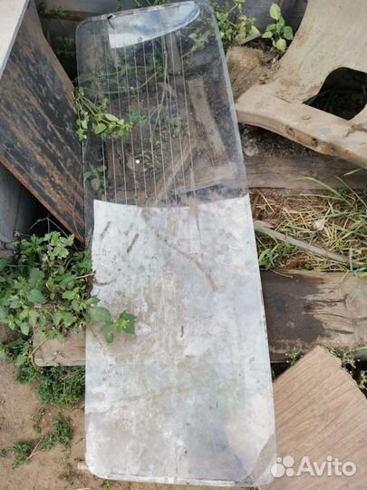 Стекло на Волгу заднее