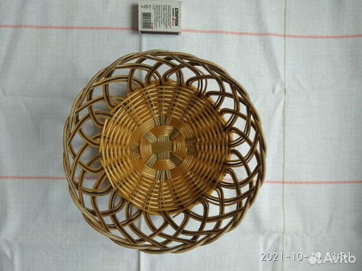 Плетеная корзинка