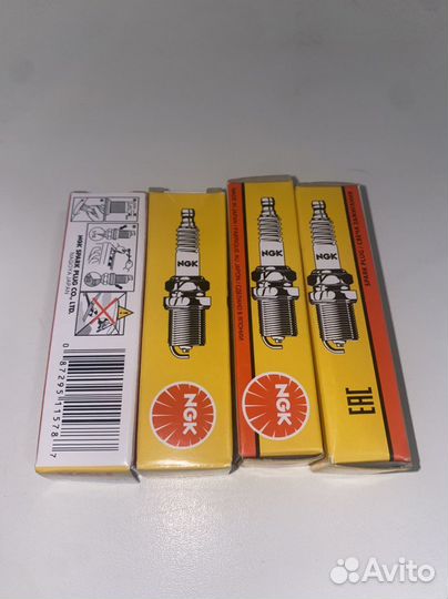 Свеча зажигания