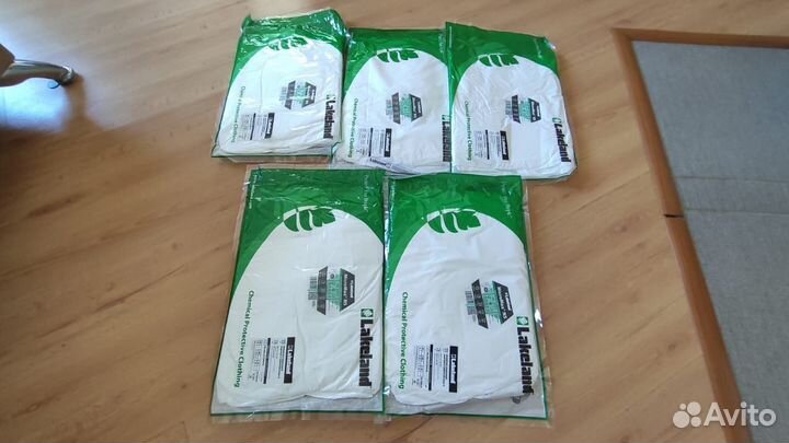 Защитный костюм