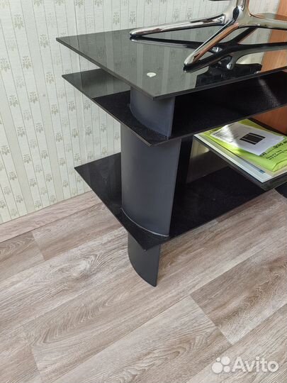 Журнальный столик, тумба под телевизор