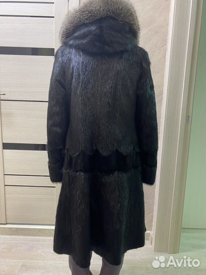 Шуба нутрия с капюшоном