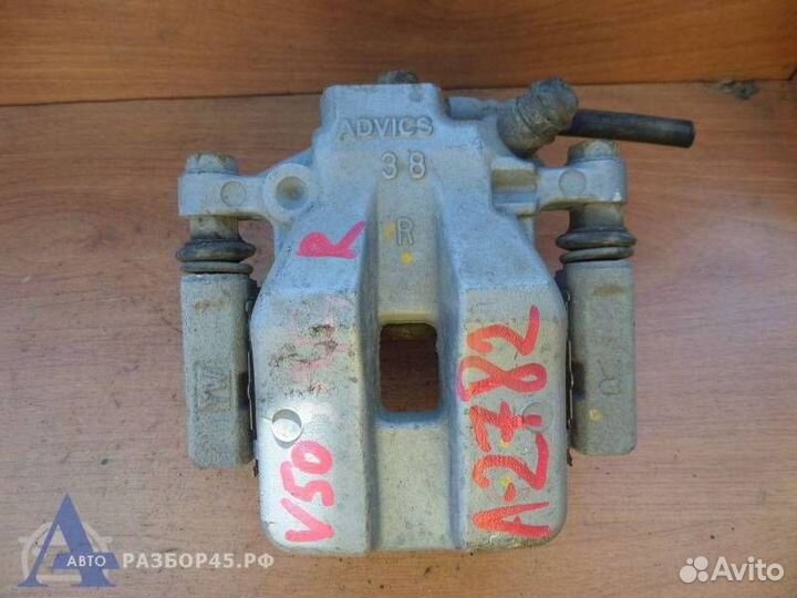 Суппорт задний правый Toyota Camry V50 2011-2017