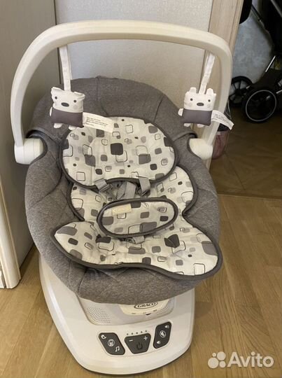 Graco детские электронные качели move with me bloc