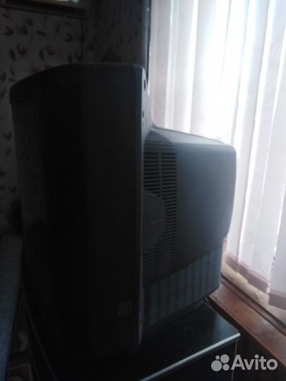 Телевизор Sony trinitron