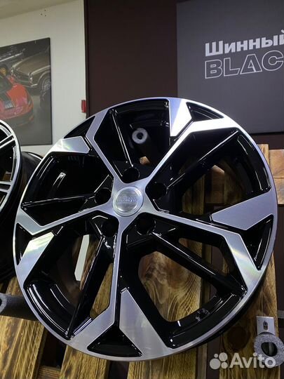 K&K 6,5x17/5x114,3 ET45 D66,1 кс1062 Алмаз черный