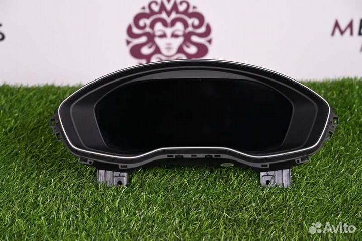 Приборная панель(щиток приборов) Audi Q5 FY бензин