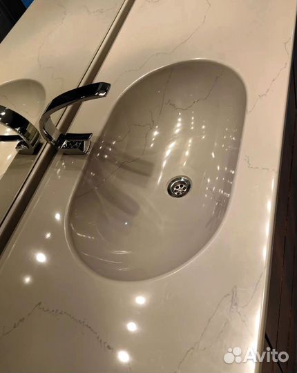 Столешница из искуственного камня