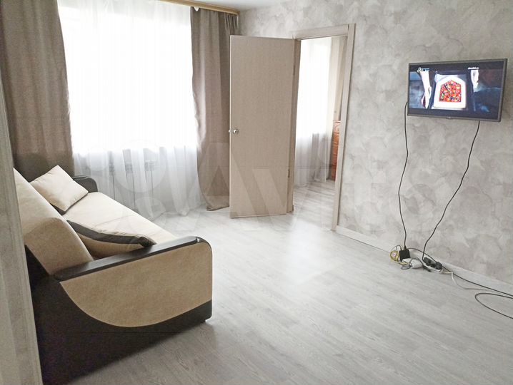 2-к. квартира, 44 м², 2/4 эт.