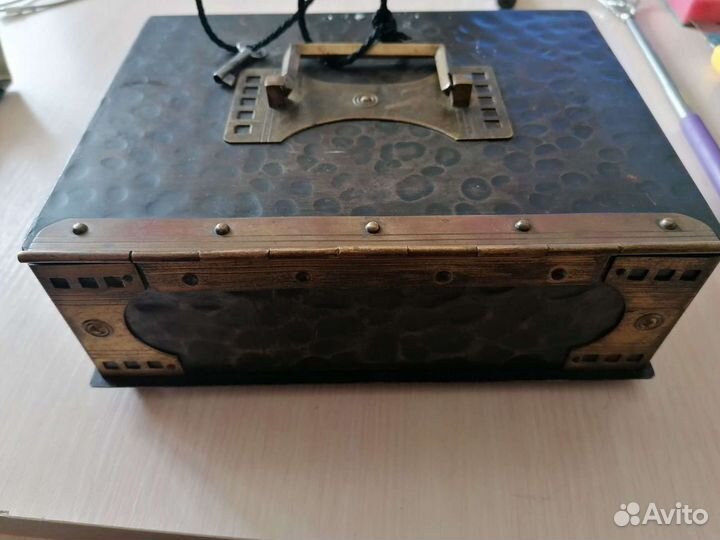 Немецкий сейф для документов