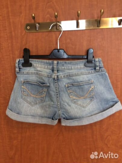 Шорты джинсовые