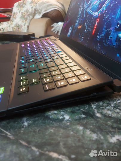 Asus Rog zephyrus S17,Core i9,RTX 3080 16 GB,2K