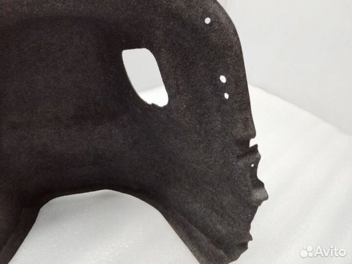 Обшивка багажника правая Toyota Camry XV50 55 2.5