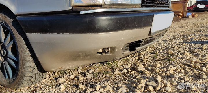 Бампер передний Audi 90