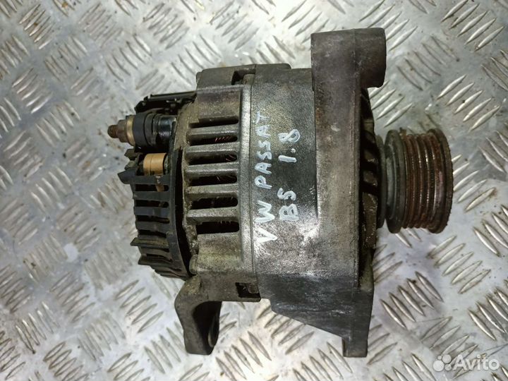 Генератор VW Passat B5 1.8