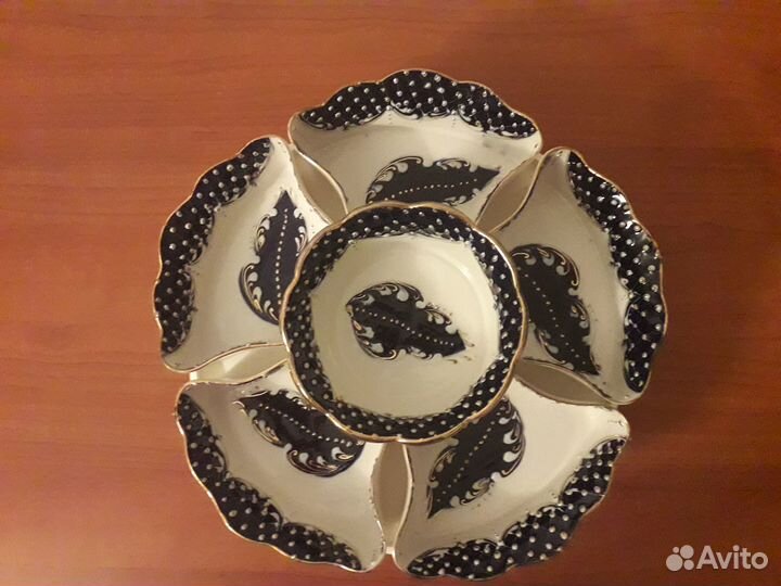 Менажница фарфор