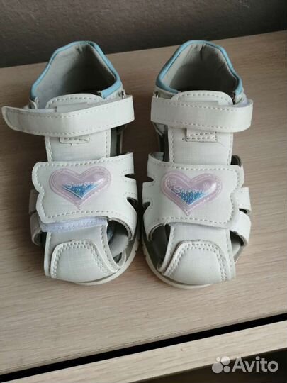 Босоножки для девочки