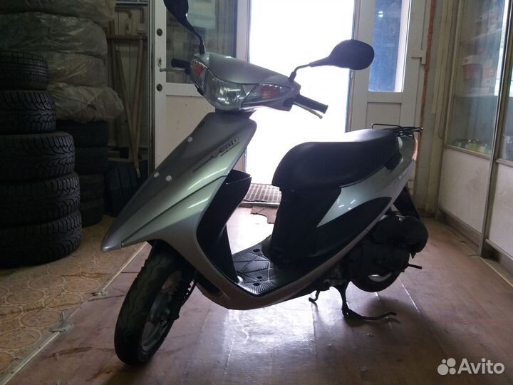 Suzuki Address V50