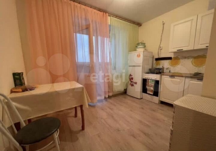 2-к. квартира, 54 м², 5/5 эт.