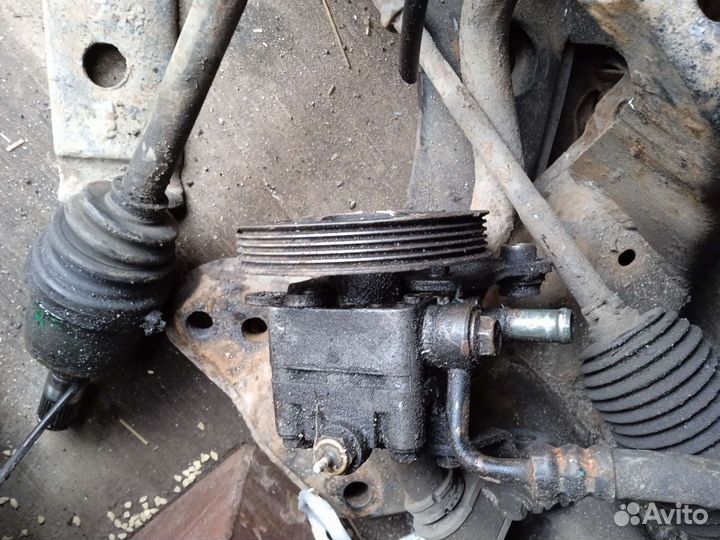 Насос гур мазда 626 gf