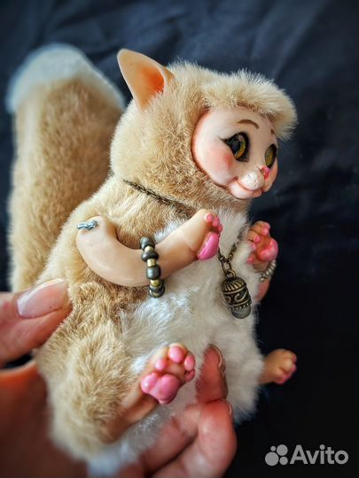 Котик игрушка в смешанной технике