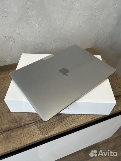 MacBook Air 13 M1 2020 8/256gb Gray