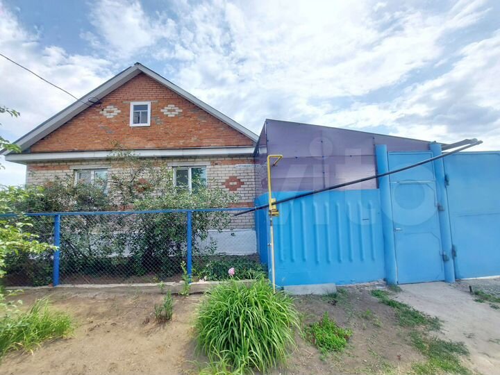 Дом 100 м² на участке 8 сот.