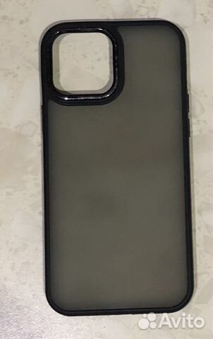 Чехол на iPhone 12 и 14