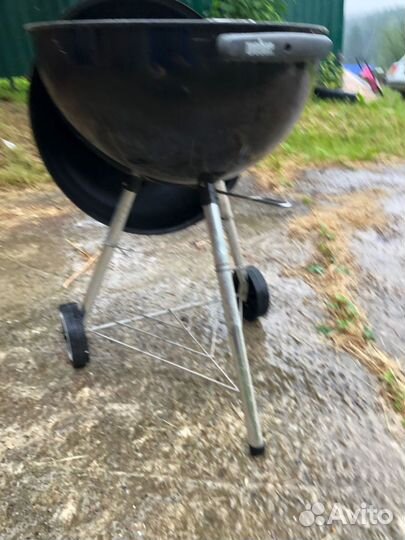 Угольный гриль вебер 47 см
