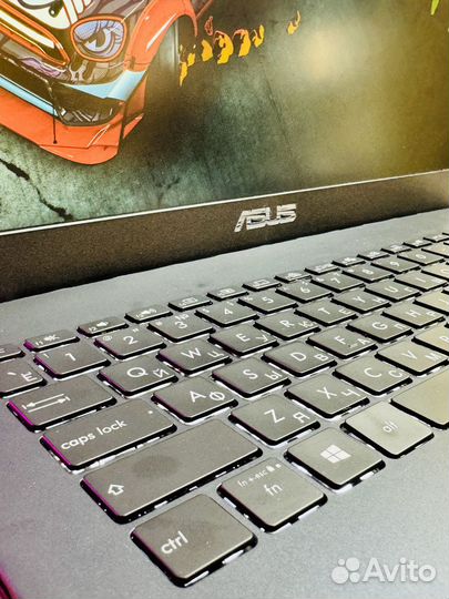 Игровой ноутбук Asus i5-8300h/GTX1650